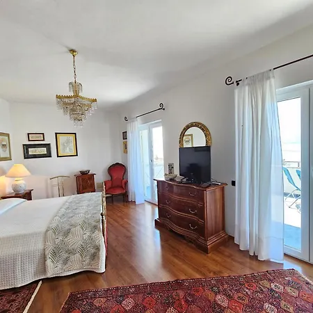 Mimica Double With Private Bathroom And Terrace Affittacamere Novi Vinodolski