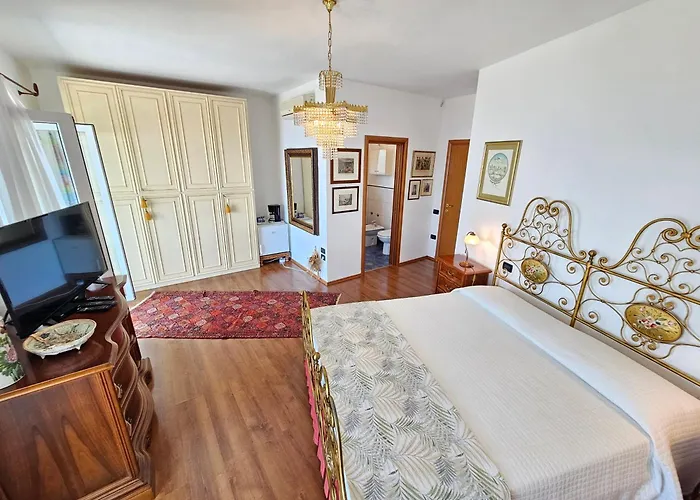Mimica Double With Private Bathroom And Terrace Novi Vinodolski