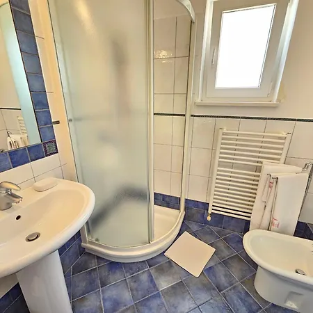 Mimica Double With Private Bathroom And Terrace Pensjonat Novi Vinodolski